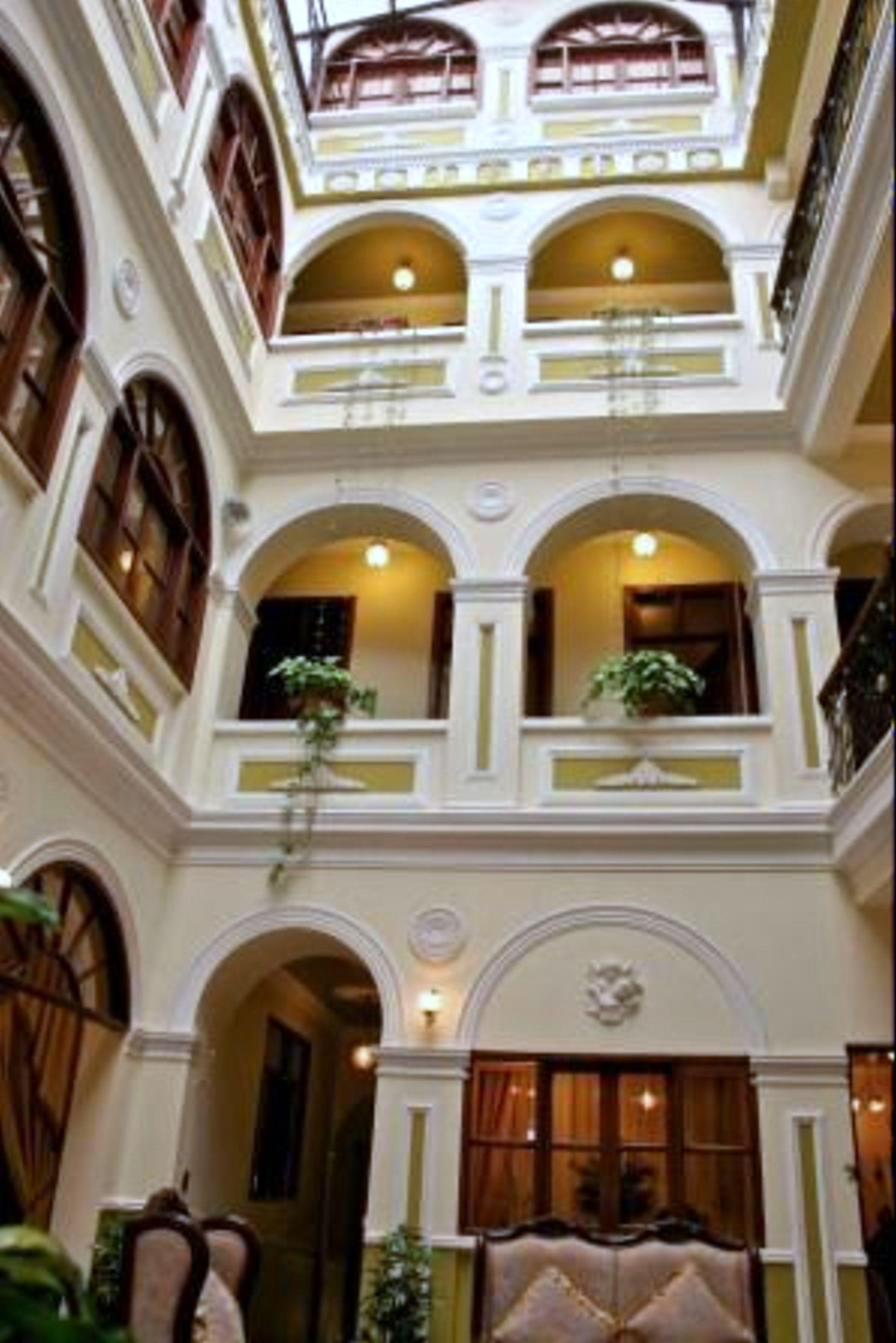 San Marino Royal Hotel Sucre Dış mekan fotoğraf