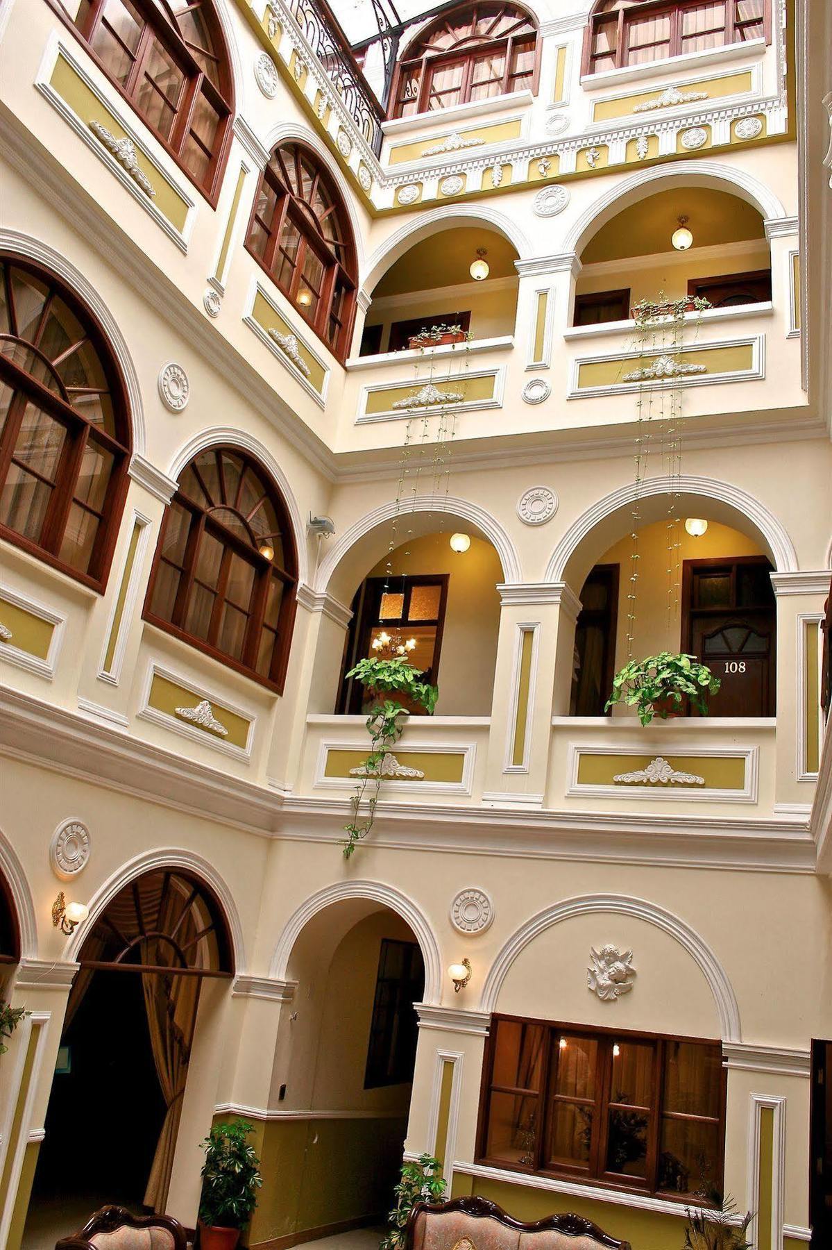 San Marino Royal Hotel Sucre Dış mekan fotoğraf